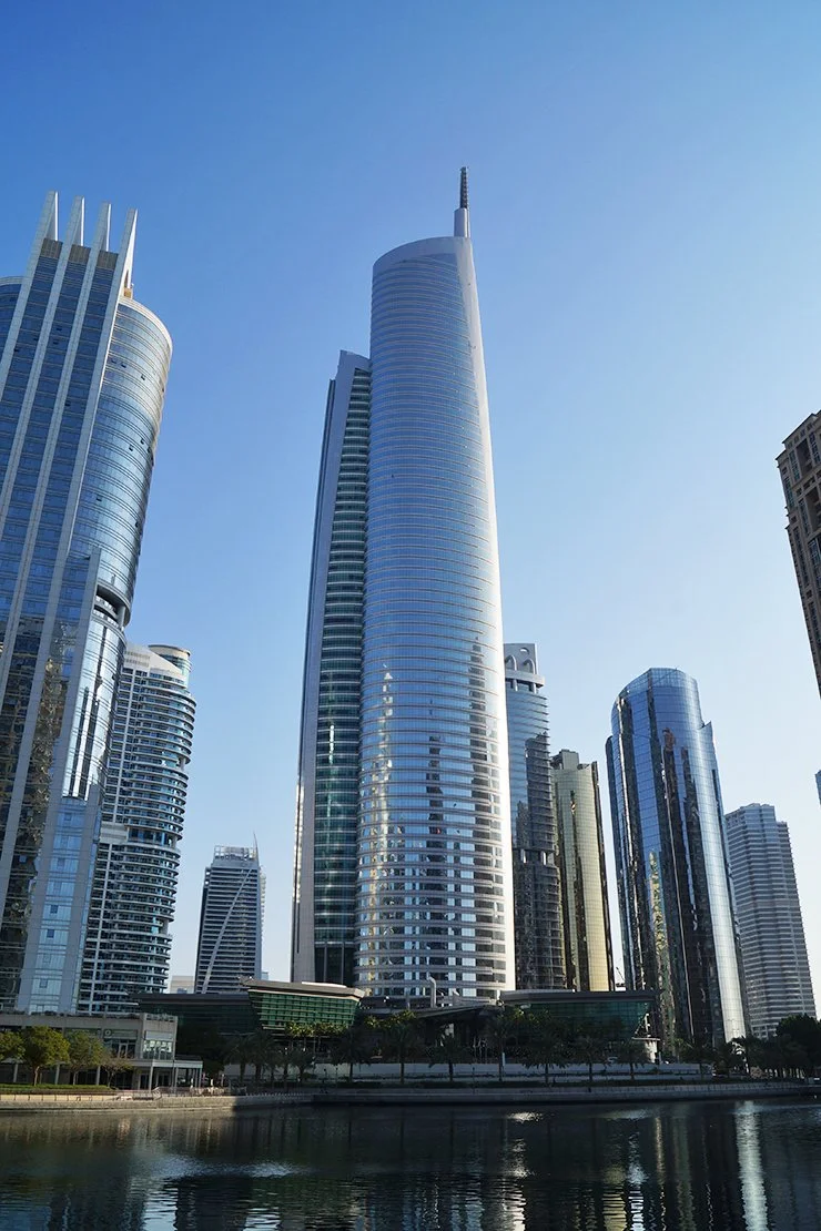 Almas Tower in JLT